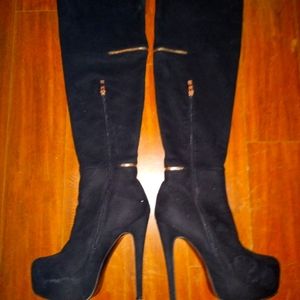 6 inch knee his swed heels,almost new worn 3 times indoors